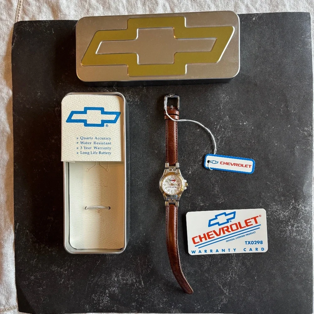 Chevrolet Corvette Ladies Silver Gold Watch 1990's Leather Band Quartz Accuracy